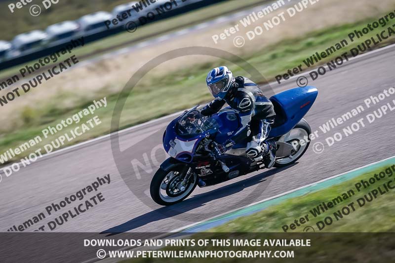 Rockingham no limits trackday;enduro digital images;event digital images;eventdigitalimages;no limits trackdays;peter wileman photography;racing digital images;rockingham raceway northamptonshire;rockingham trackday photographs;trackday digital images;trackday photos